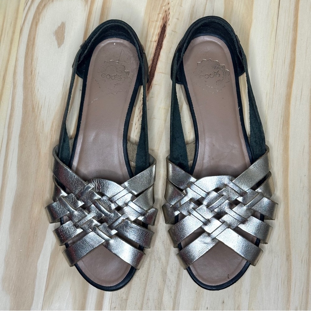 Ecote Black & Gold Huarache Sandals